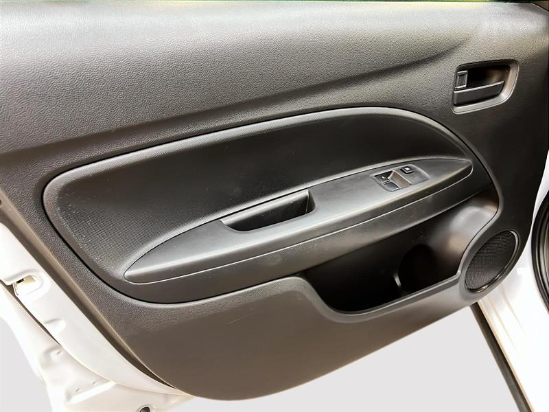 mitsubishi Mirage 2023 - 20