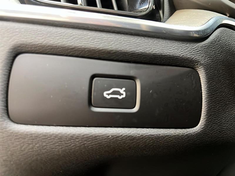 volvo XC60 2025 - 24