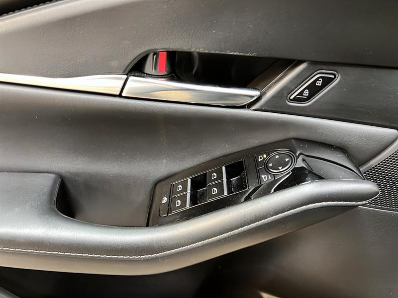 mazda CX-30 2023 - 23