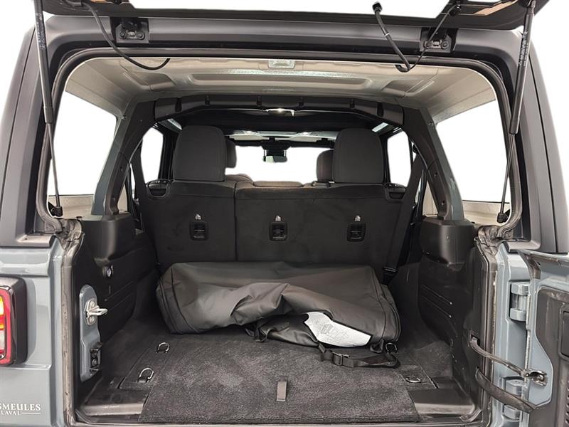 jeep Wrangler 2024 - 11