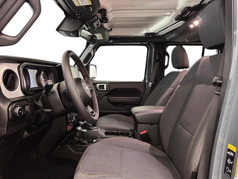 jeep Wrangler 2024 - 14