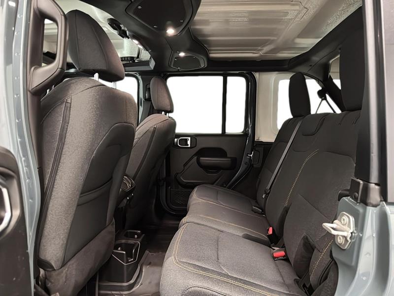 jeep Wrangler 2024 - 18