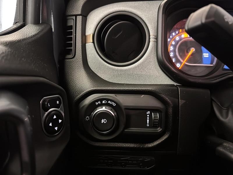 jeep Wrangler 2024 - 24