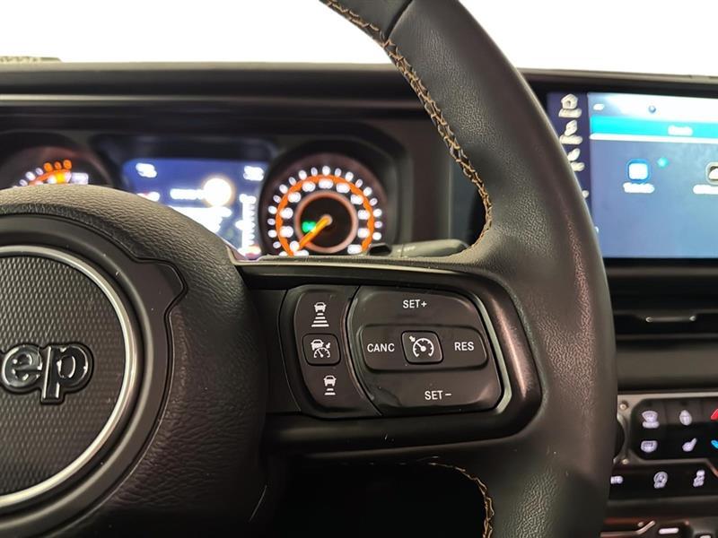 jeep Wrangler 2024 - 26