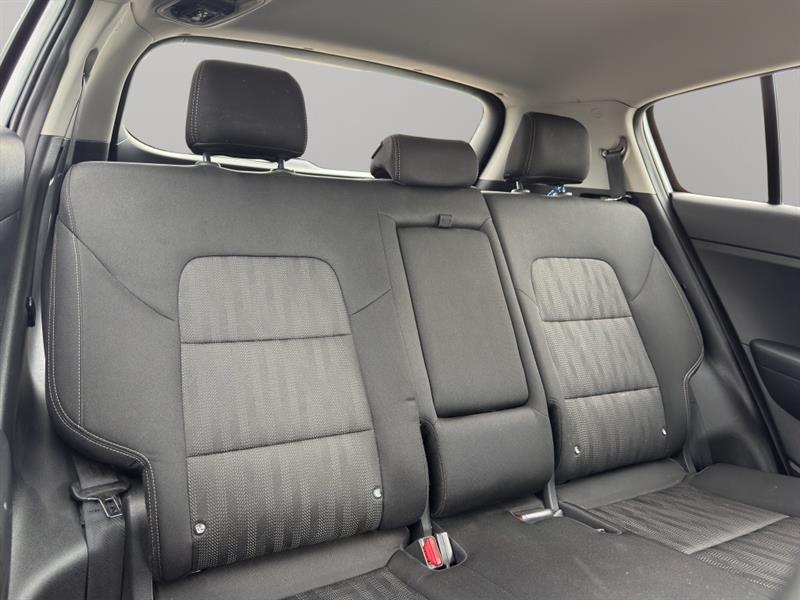 kia Sportage 2022 - 16