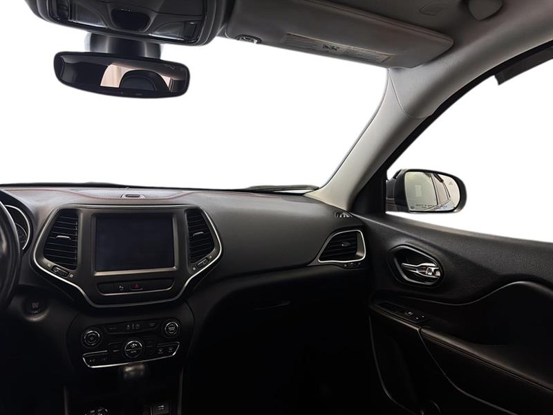 jeep Cherokee 2020 - 24