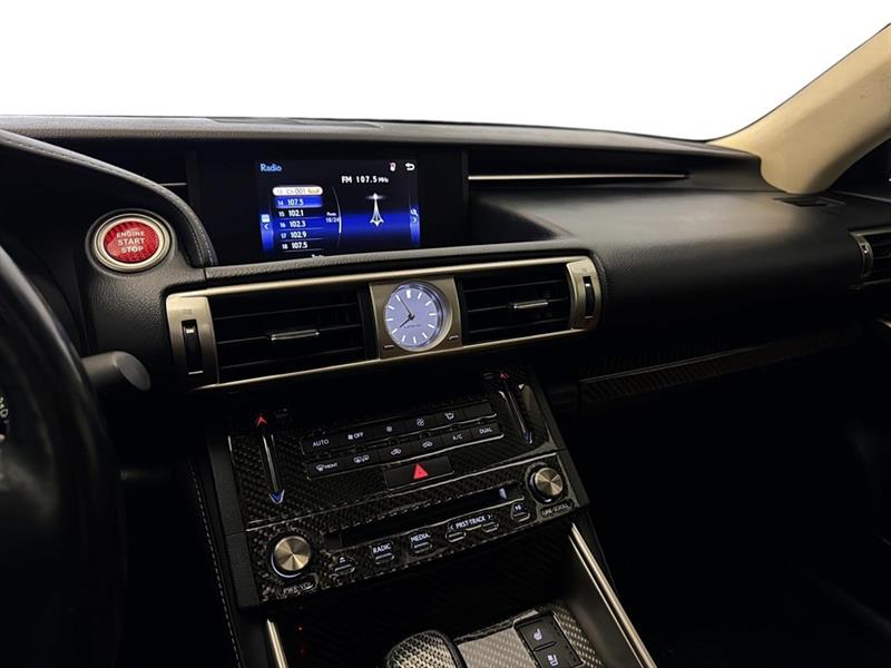 lexus IS 300 2016 - 22