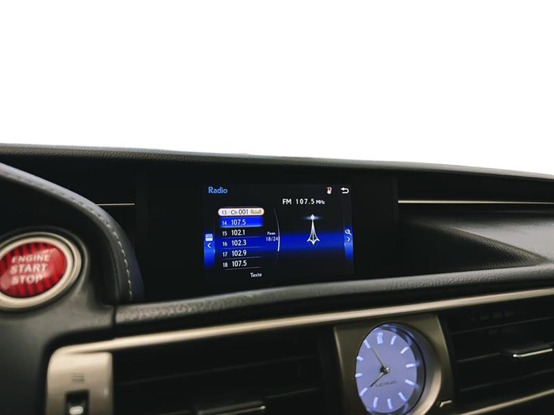 lexus IS 300 2016 - 23