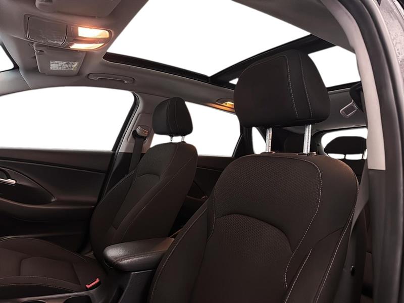 hyundai Elantra 2020 - 17