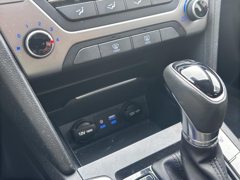 hyundai Elantra 2018 - 18