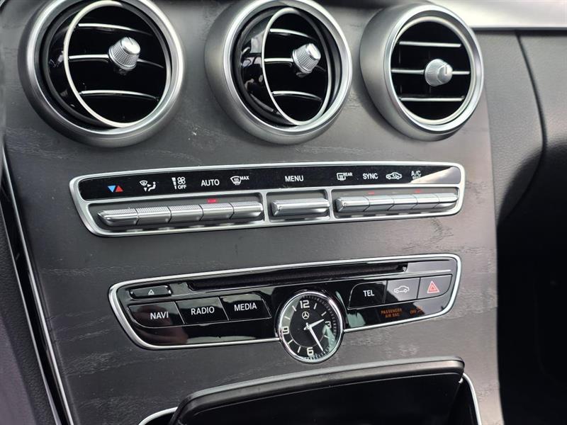 mercedes-benz C-Class 2018 - 17