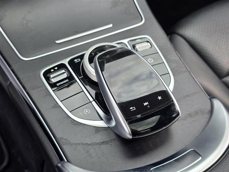 mercedes-benz C-Class 2018 - 18