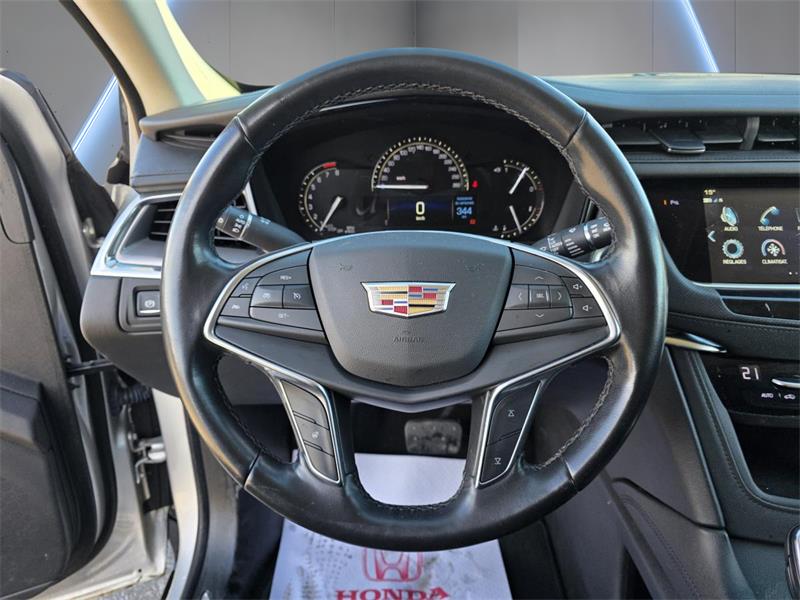 cadillac XT5 2018 - 11