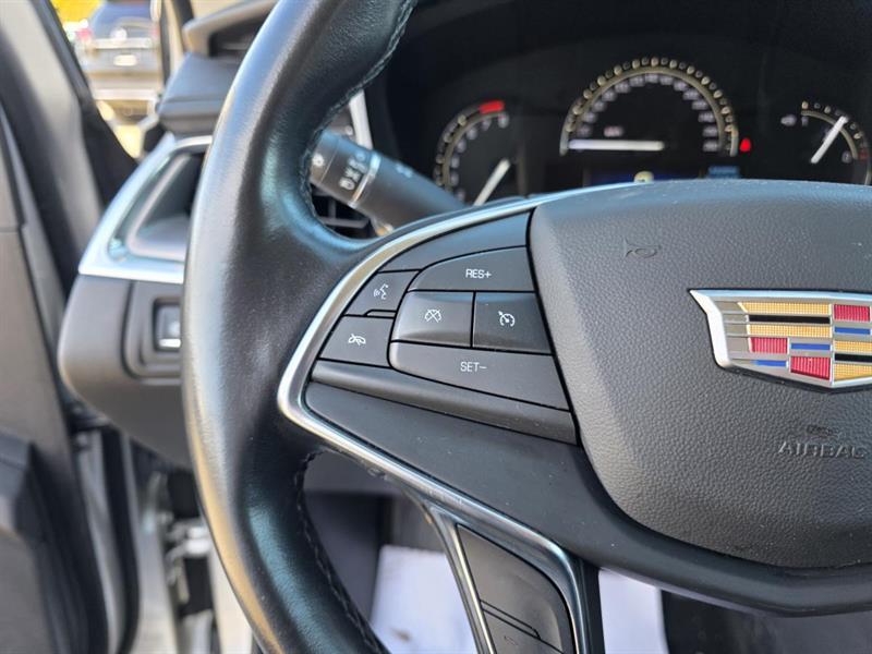 cadillac XT5 2018 - 12