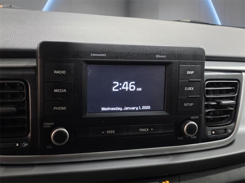 kia Rio 2020 - 16
