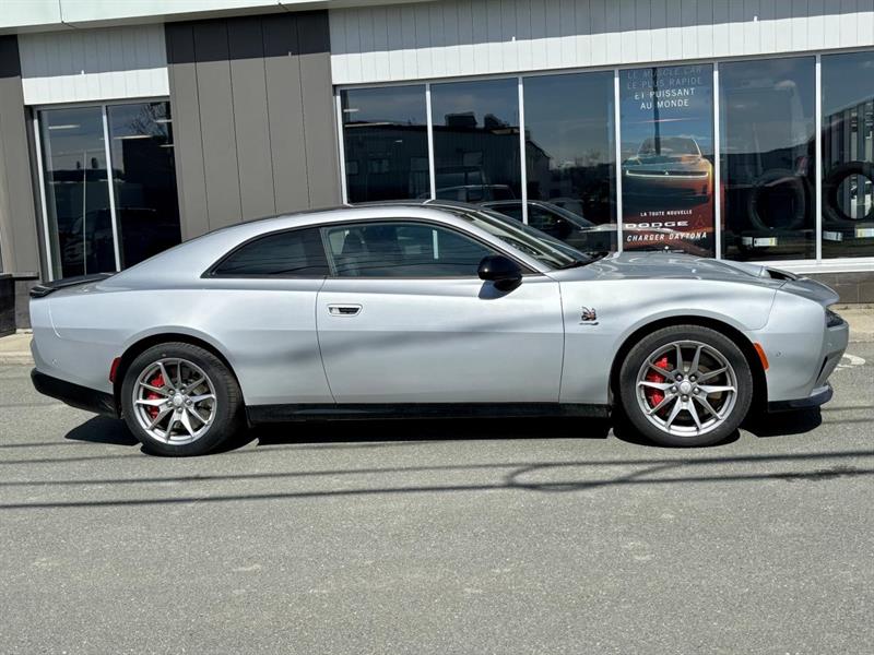 dodge Charger Daytona 2024 - 8