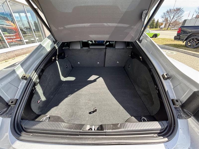 dodge Charger Daytona 2024 - 12