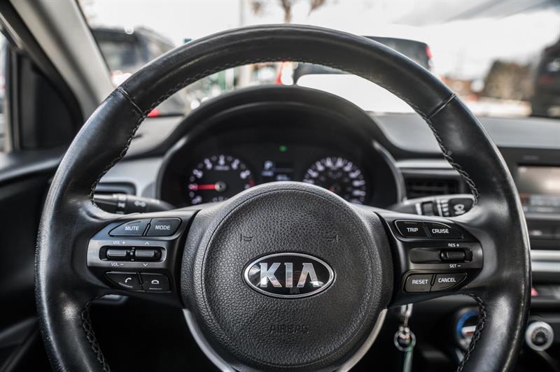 kia Rio 2020 - 15