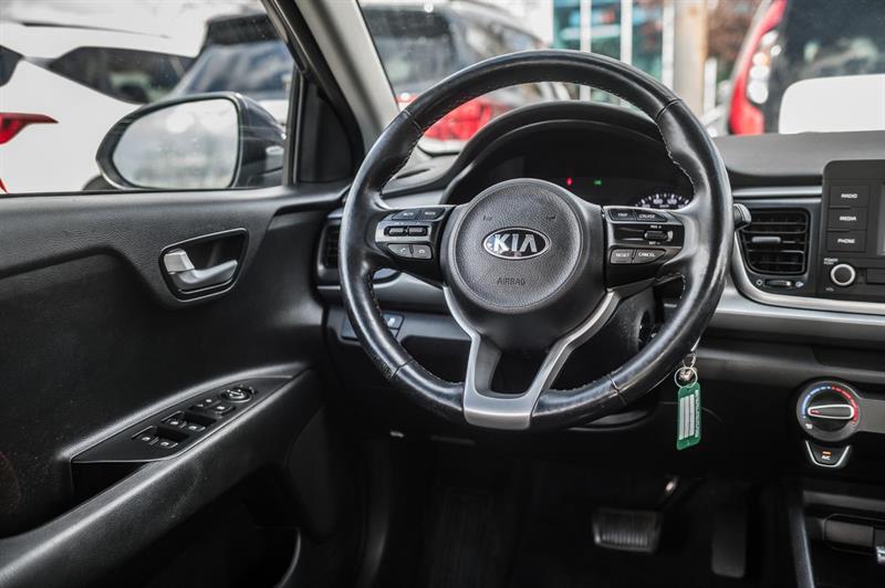 kia Rio 2020 - 24