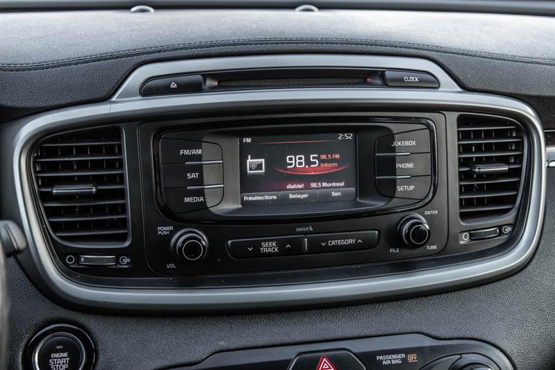 kia Sorento 2016 - 22