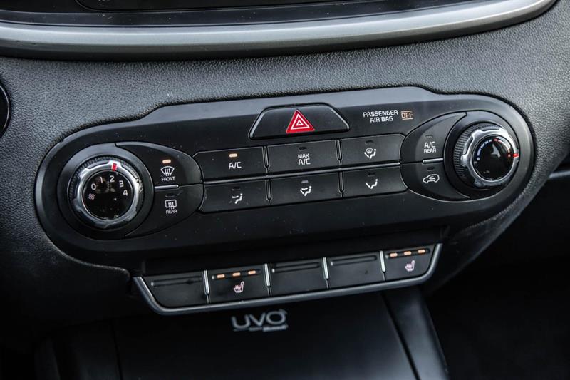 kia Sorento 2016 - 23