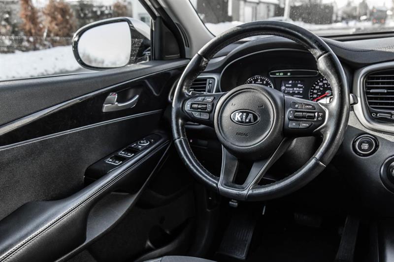 kia Sorento 2016 - 32