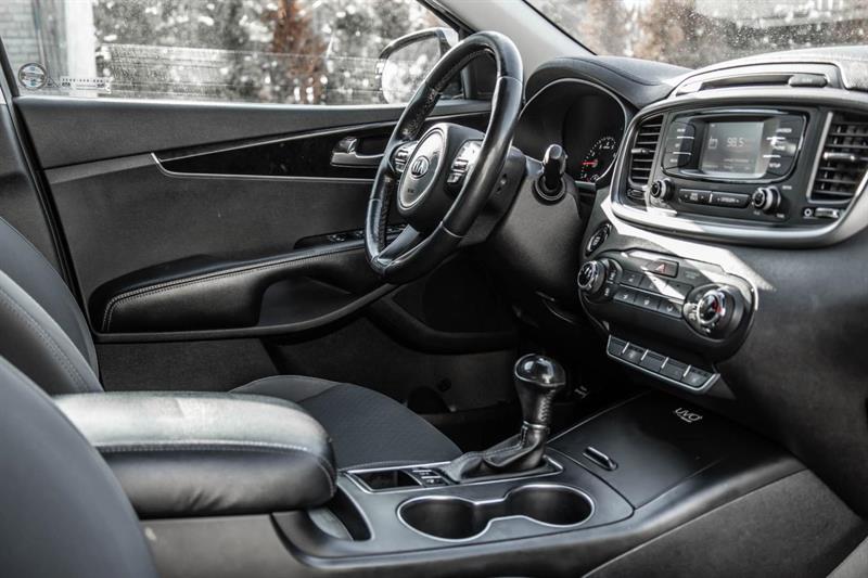 kia Sorento 2016 - 34