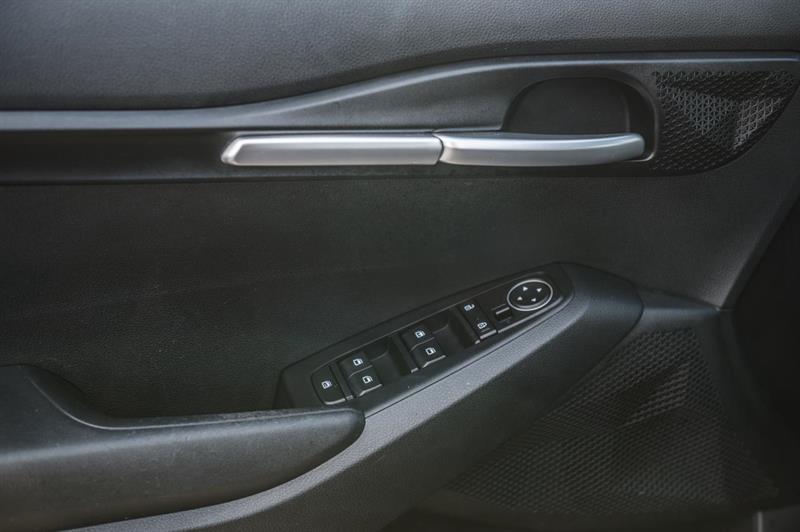 kia Seltos 2023 - 11