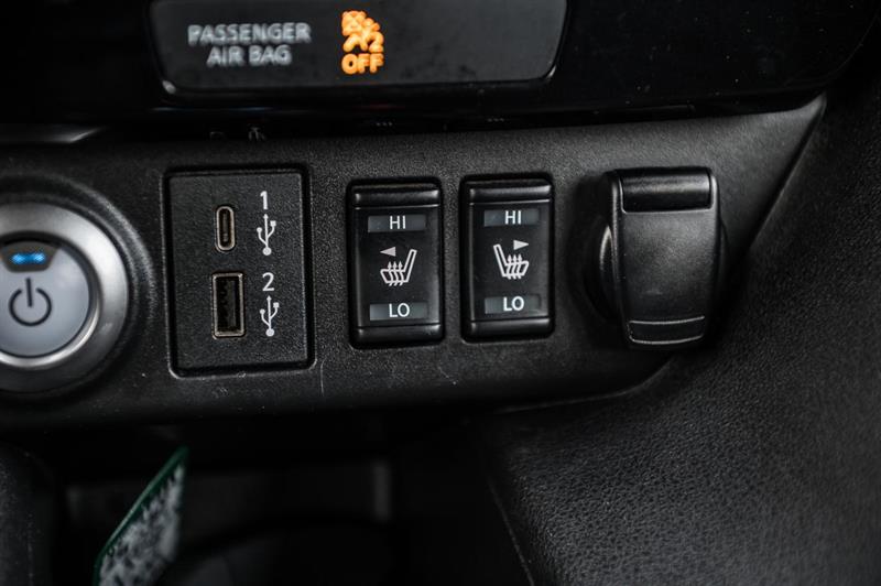 nissan LEAF 2024 - 25