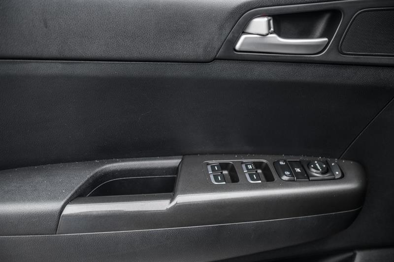 kia Sportage 2018 - 11