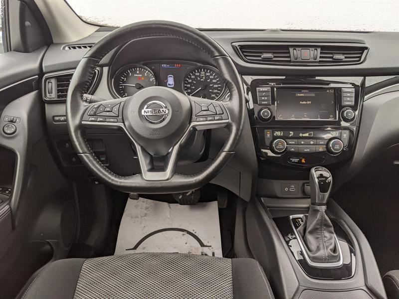 nissan Qashqai 2020 - 12