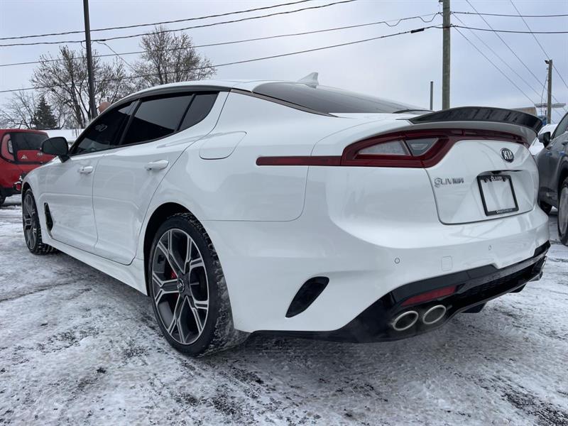 kia Stinger 2019 - 10