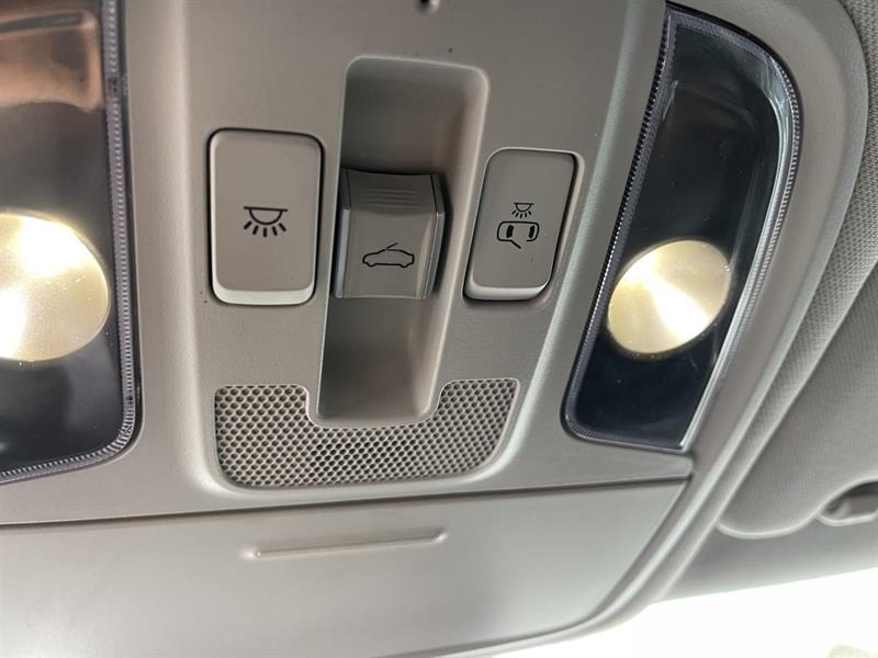 kia Stinger 2019 - 24