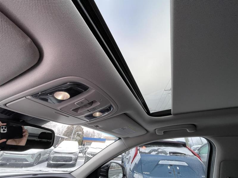 kia Stinger 2019 - 25