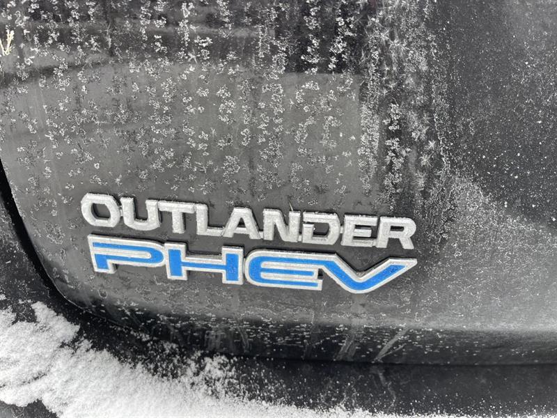 mitsubishi Outlander PHEV 2022 - 14