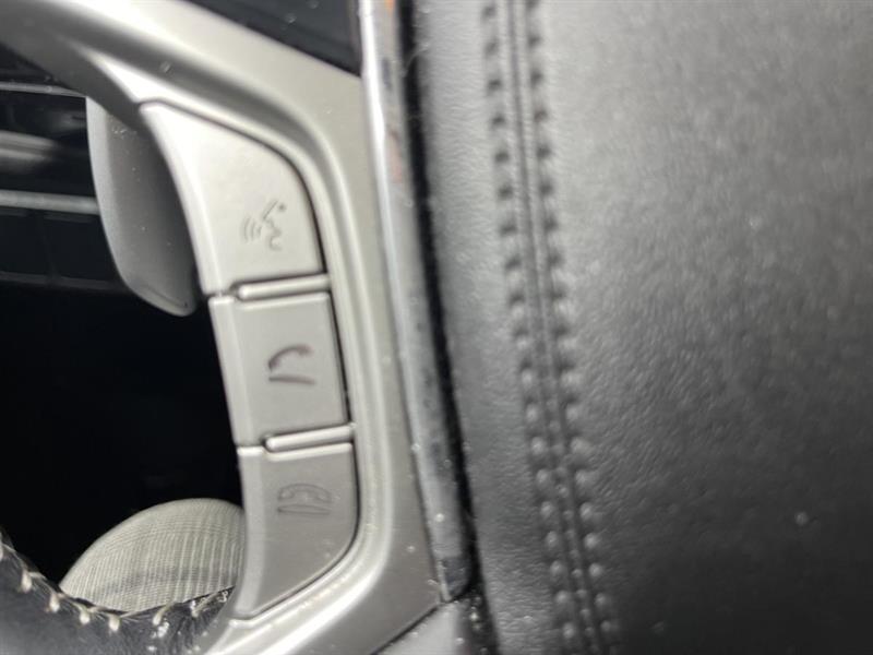 mitsubishi Outlander PHEV 2022 - 28