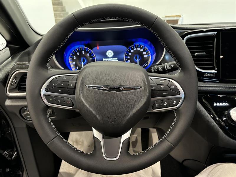 chrysler Pacifica 2026 - 14