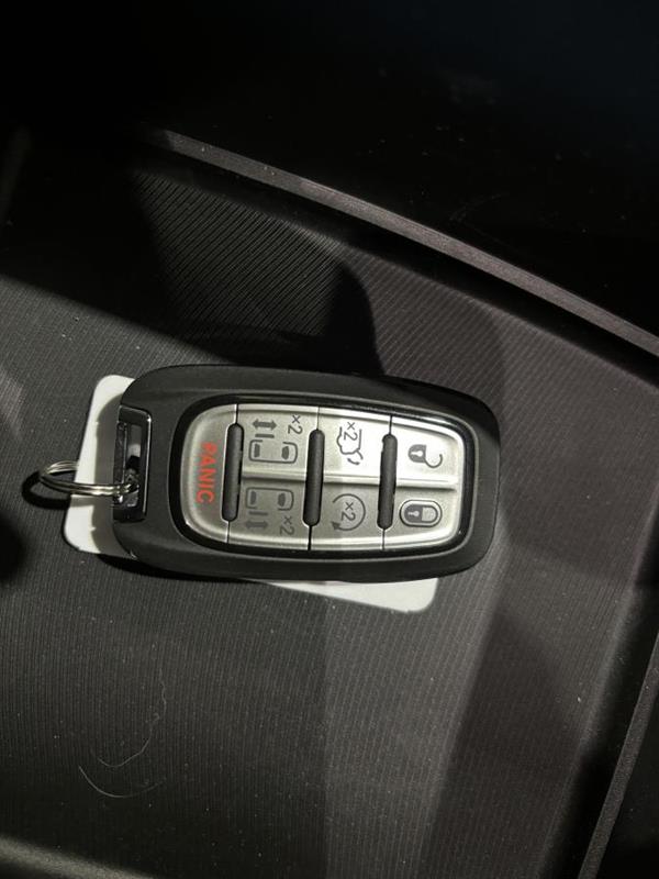 chrysler Pacifica 2026 - 20