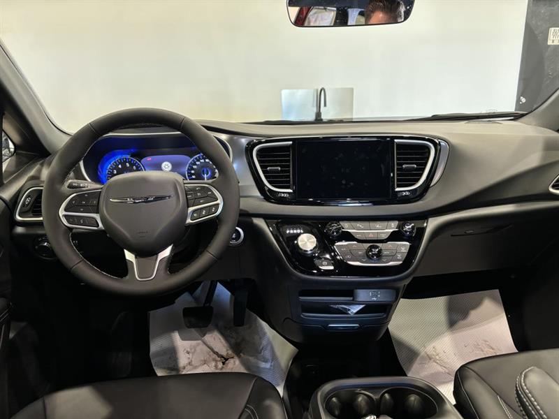 chrysler Grand Caravan 2026 - 12