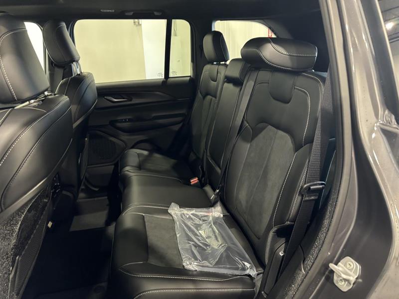 jeep Grand Cherokee 2025 - 8