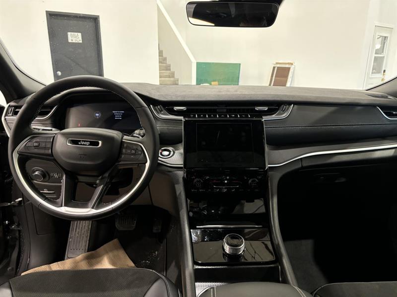 jeep Grand Cherokee 2025 - 11