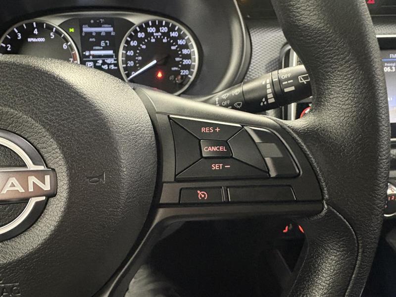 nissan Kicks Play 2025 - 23