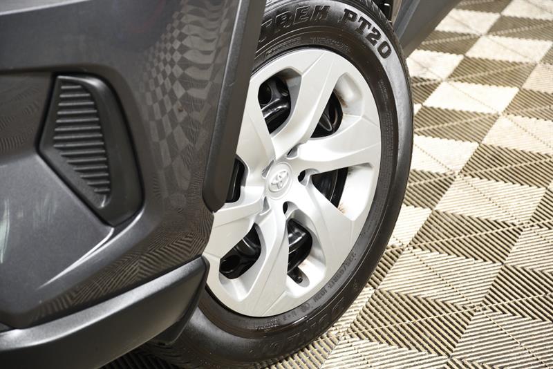 toyota RAV4 2021 - 9