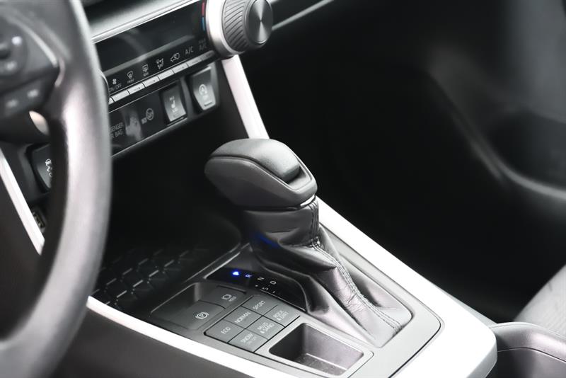 toyota RAV4 2021 - 13