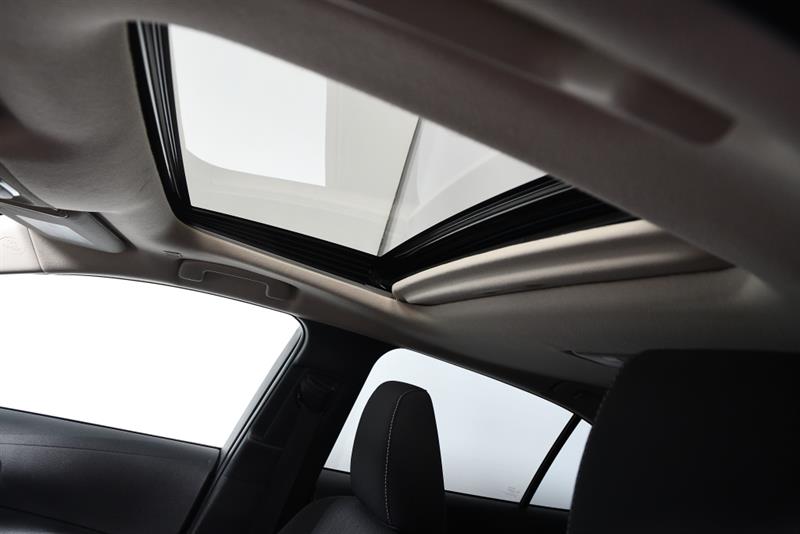 toyota Corolla 2023 - 17