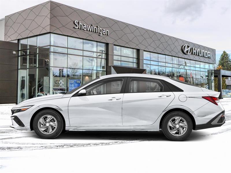 hyundai Elantra 2025 - 2