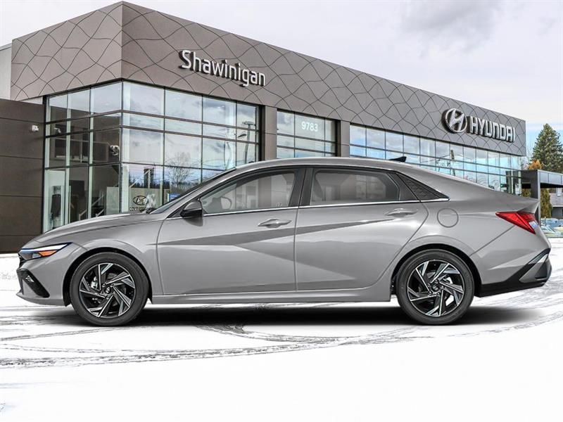 hyundai Elantra 2025 - 2