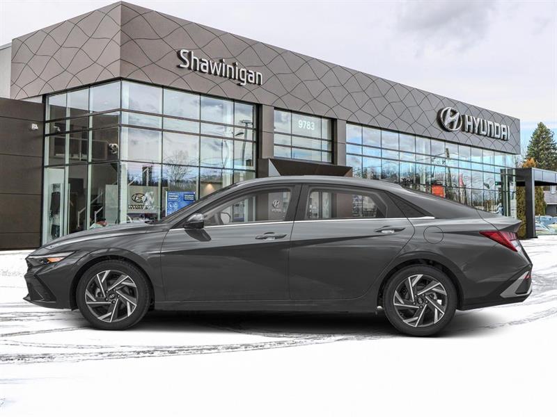 hyundai Elantra 2025 - 2