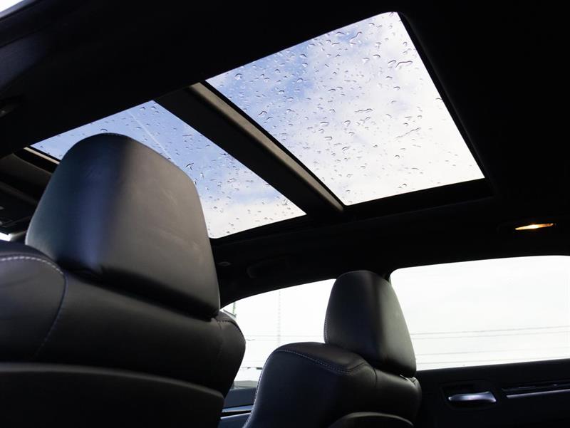 chrysler 300 2023 - 25