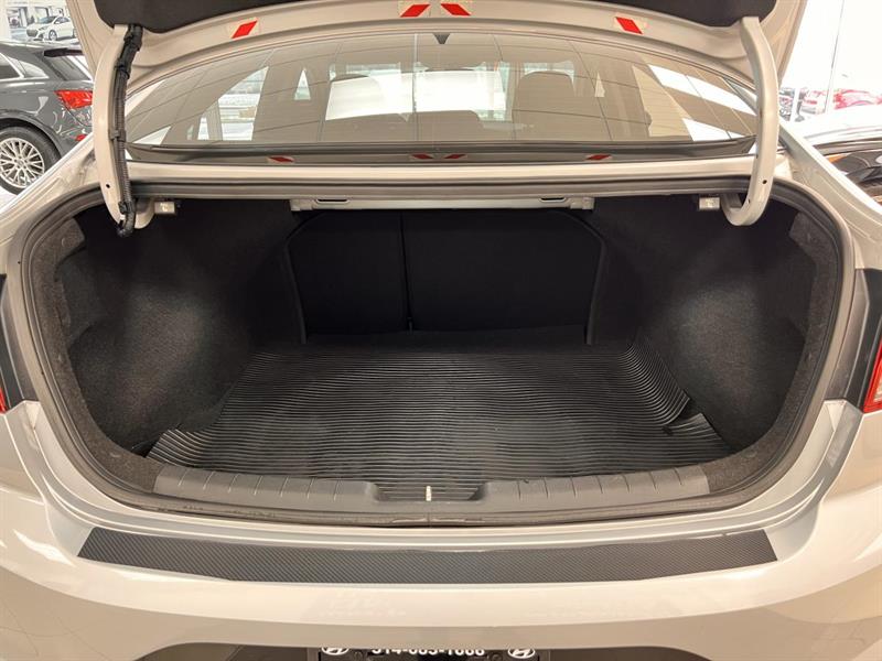 hyundai Elantra 2020 - 8